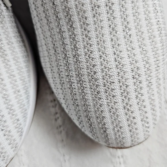 Gap Gapfit Knit Athletic Shoe Sneaker White Stretch Athleisure Lounge Work 7 New - Picture 13 of 16